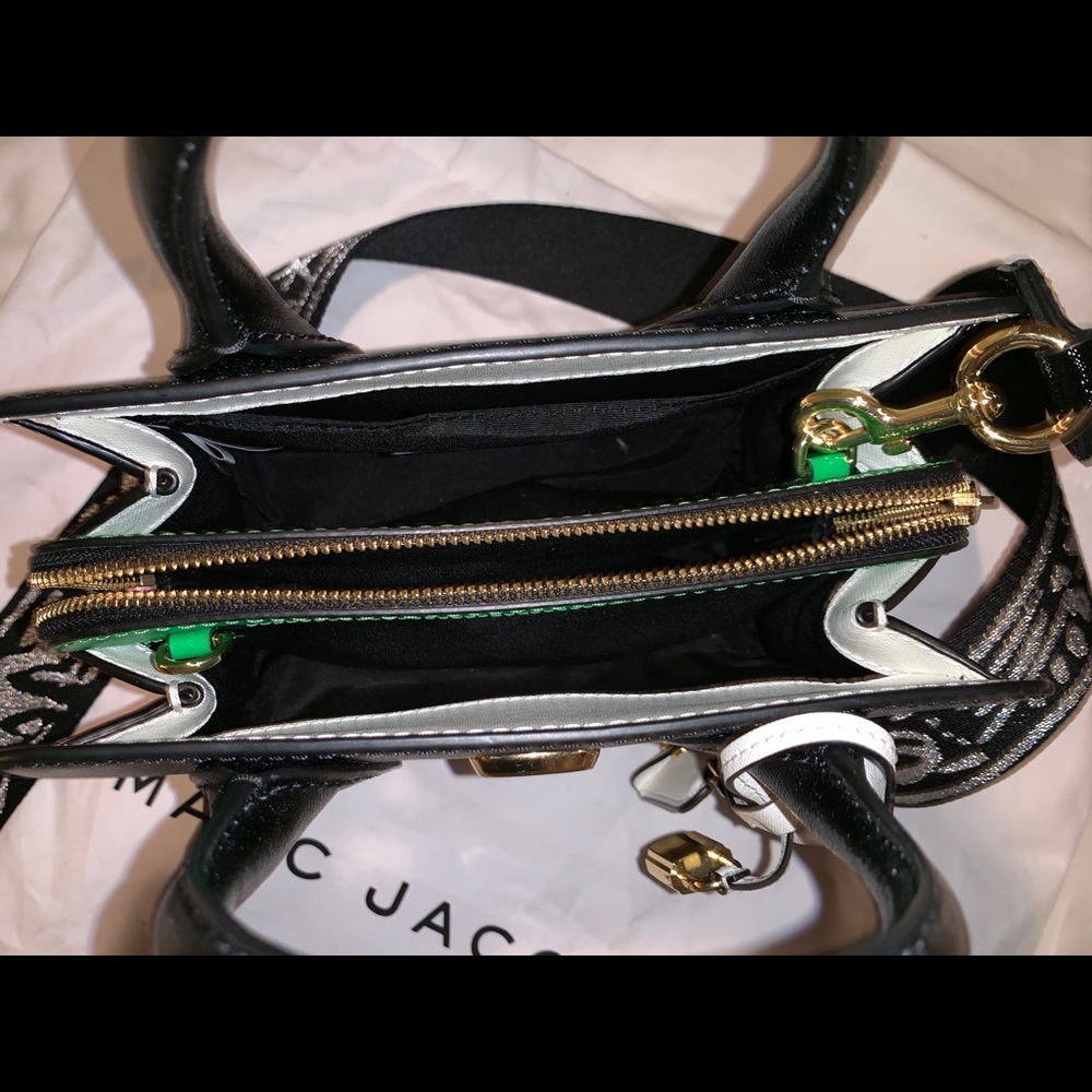 Handbag - Picture 3 of 4